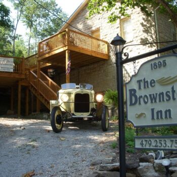 Eureka Springs Lodging