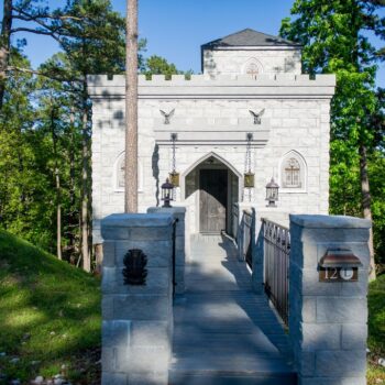 eureka springs castle