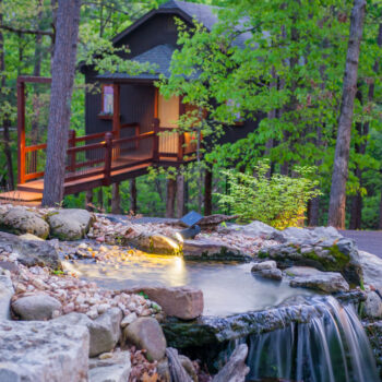 eureka springs treehouses