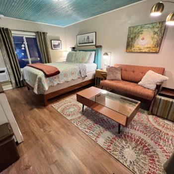 Holiday Road Cottage