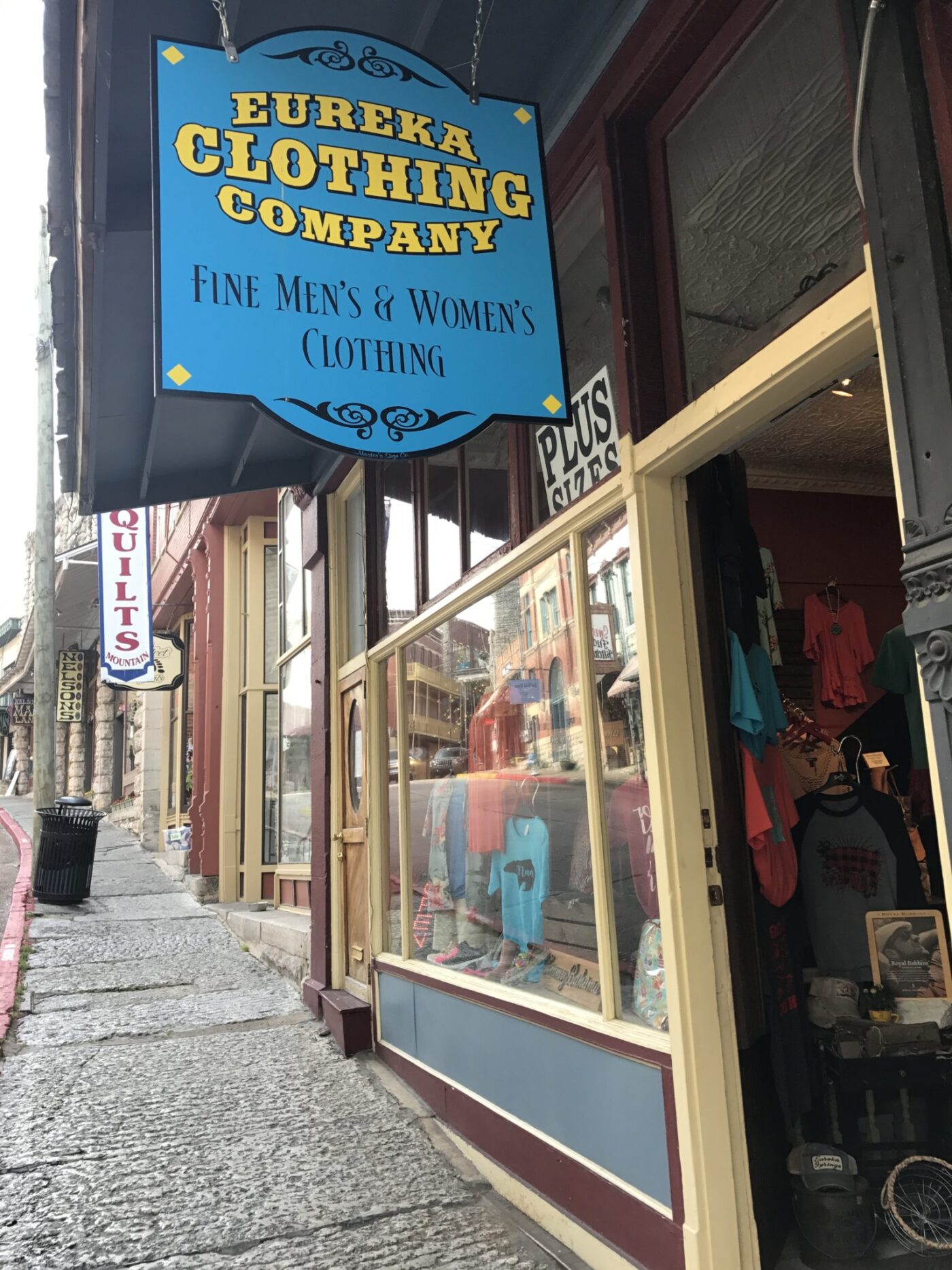 Eureka Springs Shopping