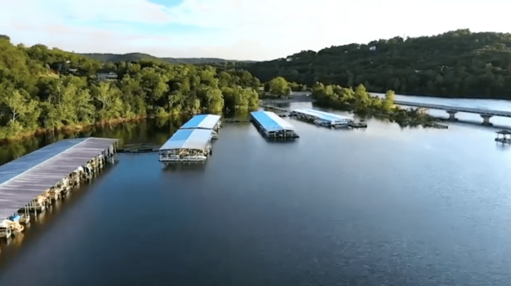 Table Rock Lake Marina at Holiday Island