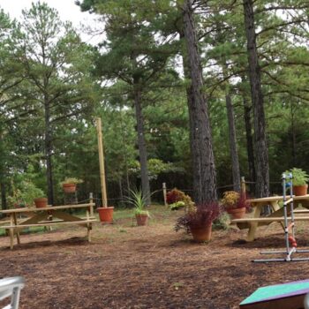 Eureka Springs Brewery outdoor tables and chairs