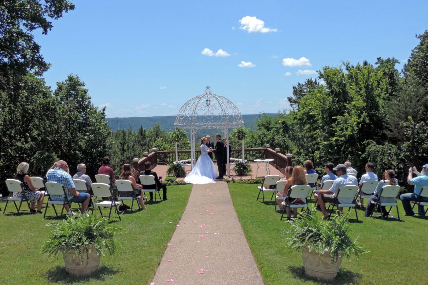 eureka springs wedding venue