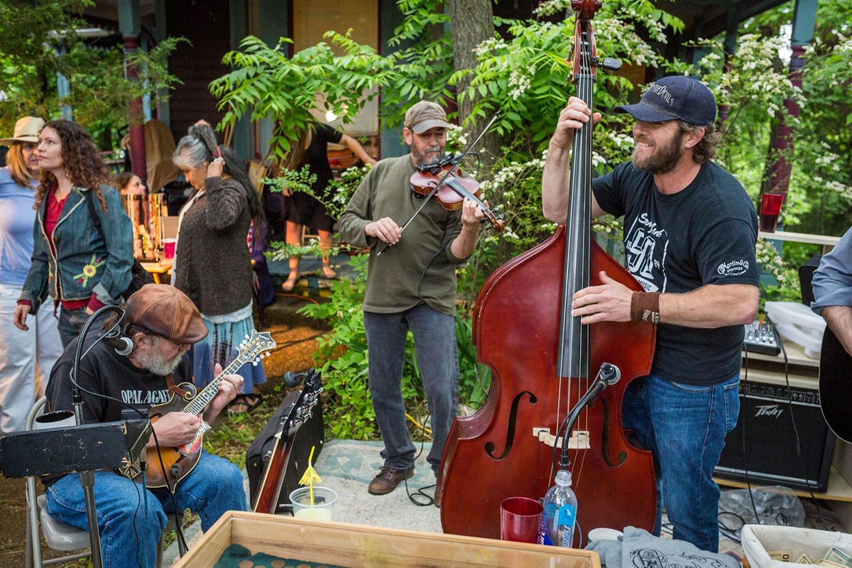 Hillberry Bluegrass and Jamgrass in Eureka Springs