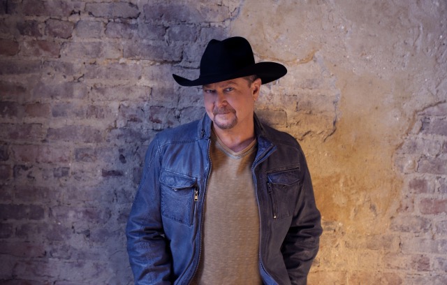 Tracy Lawrence in Eureka Springs