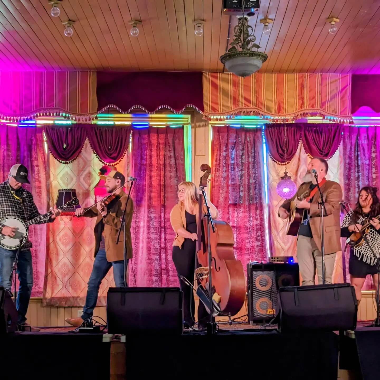 Basin Park Concert Series - Eureka Springs