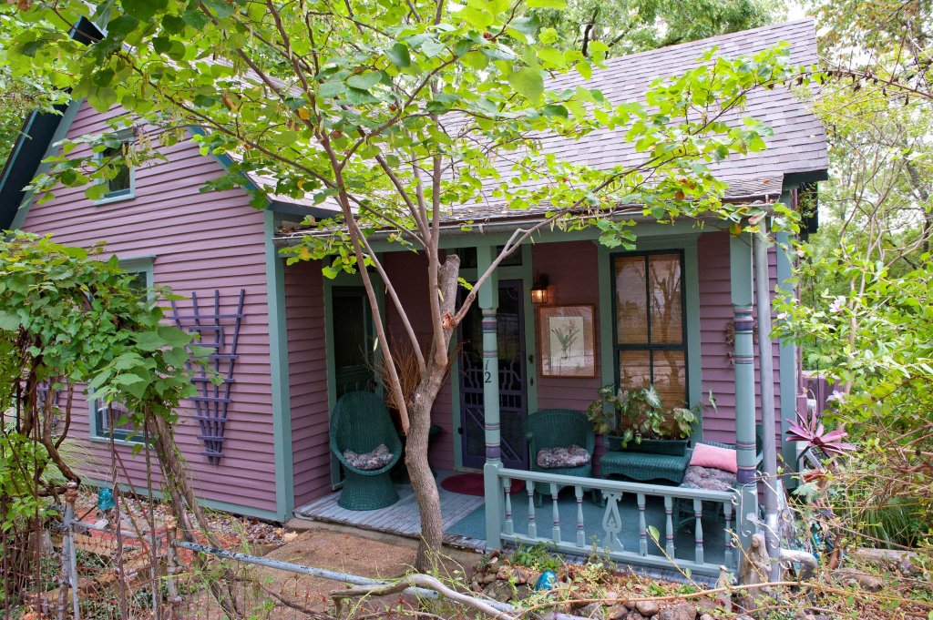 Belladonna Cottage 10 belladonnacottageexterior